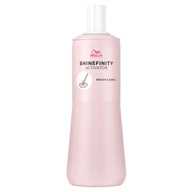 Light Gray Wella Brush & Bowl Activator 2%