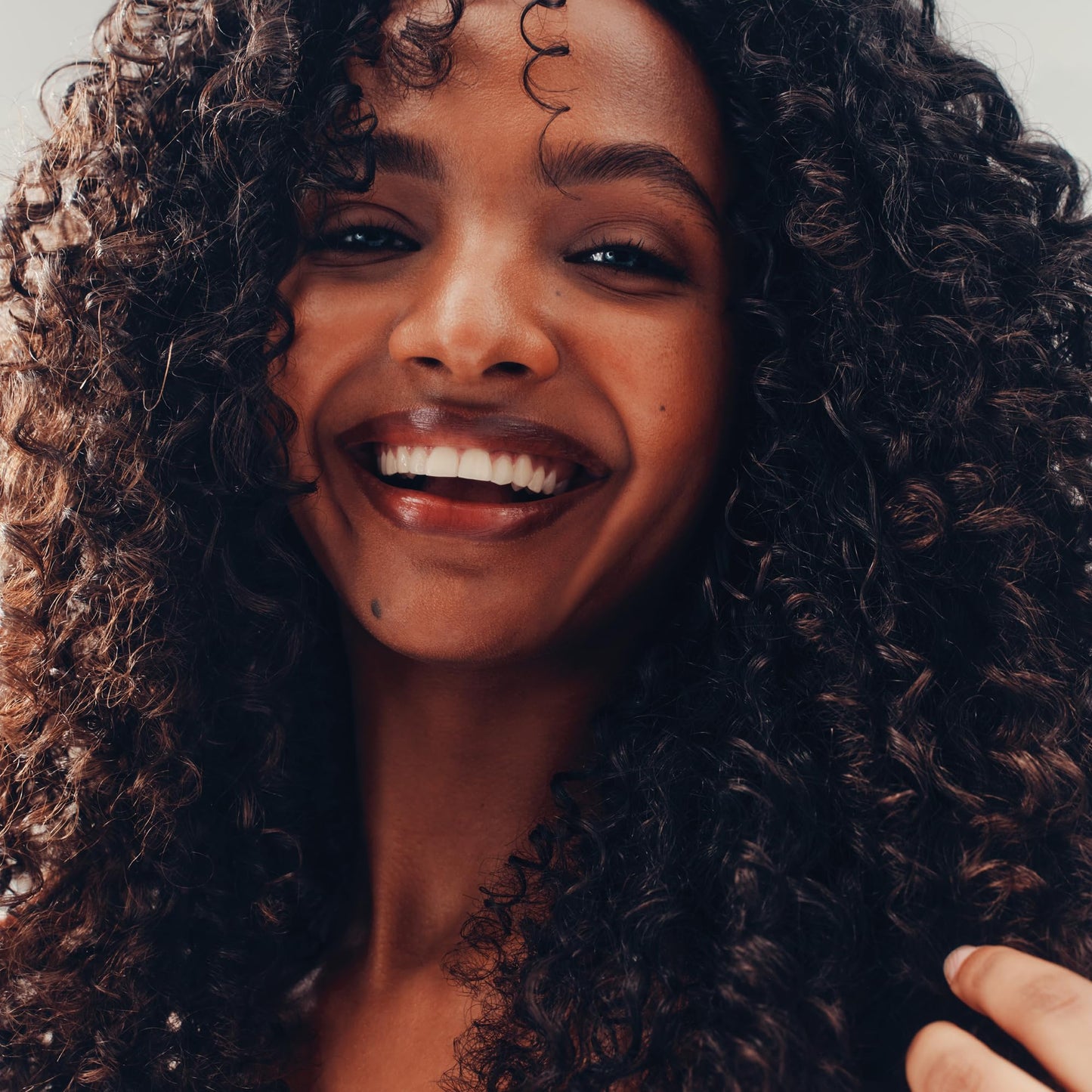 Black AG Care Curl Retention Mousse Gel with Exclusive Curl Creating Complex | Extra Firm Styling Mousse for Curly Hair, 10 Fl Oz