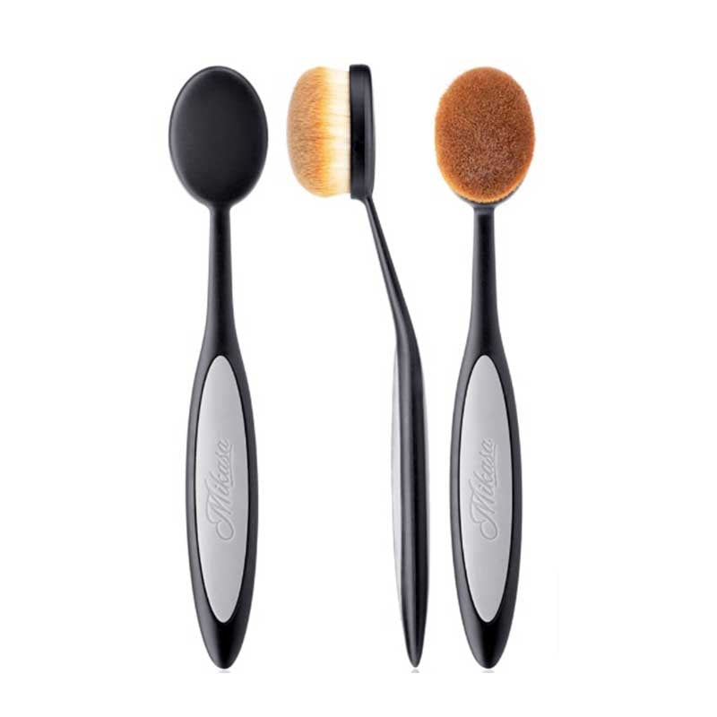 White Smoke Mikasa Techni 06 Oval M Brush