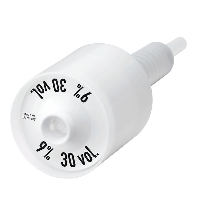 White Smoke Goldwell USA 30 Volume/9% Depot Pump