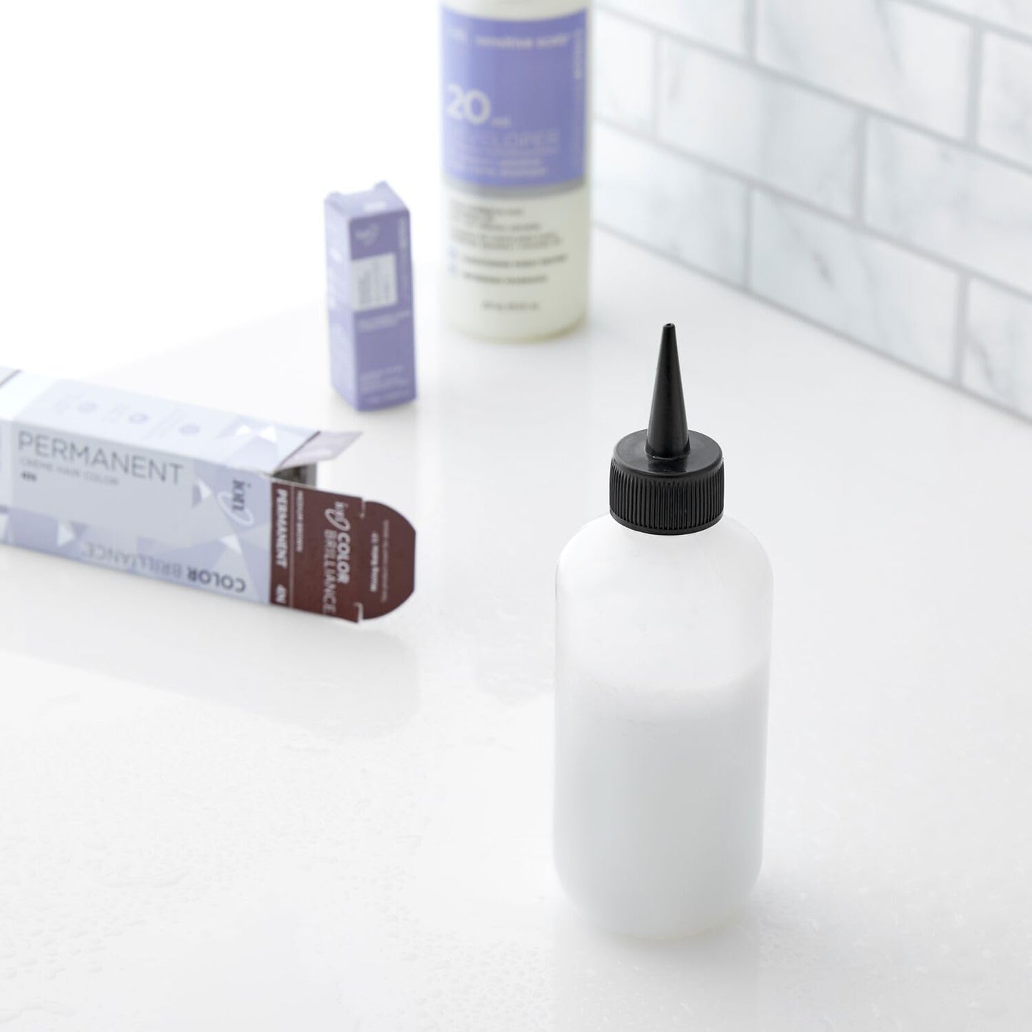 White Smoke Salon Care Narrow Tip Applicator Bottle