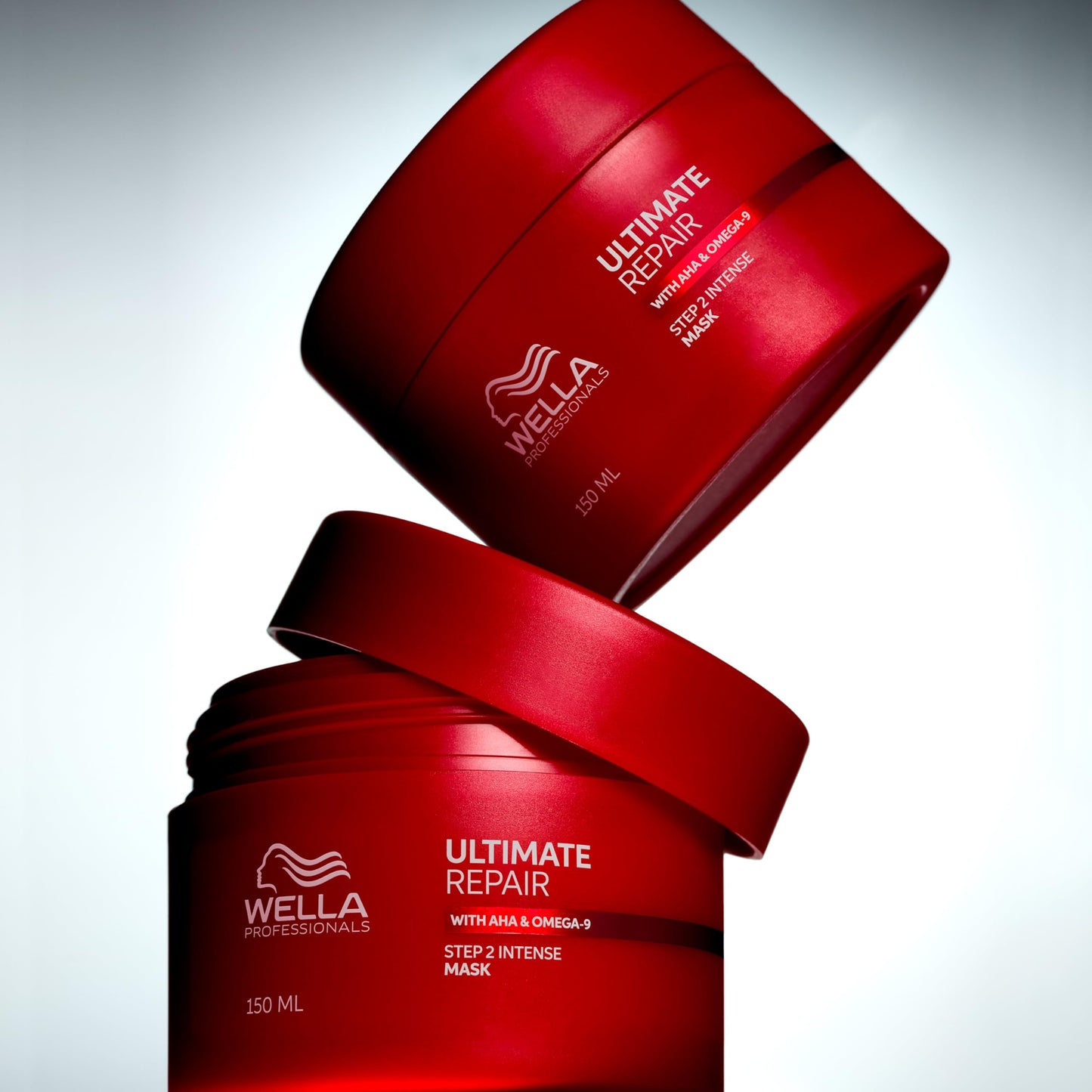 White Smoke Wella Professionals ULTIMATE REPAIR Mask for Damage Hair | Deeply Nourishing | Strengthens & Smooths | 5 Fl Oz - Packaging May Vary