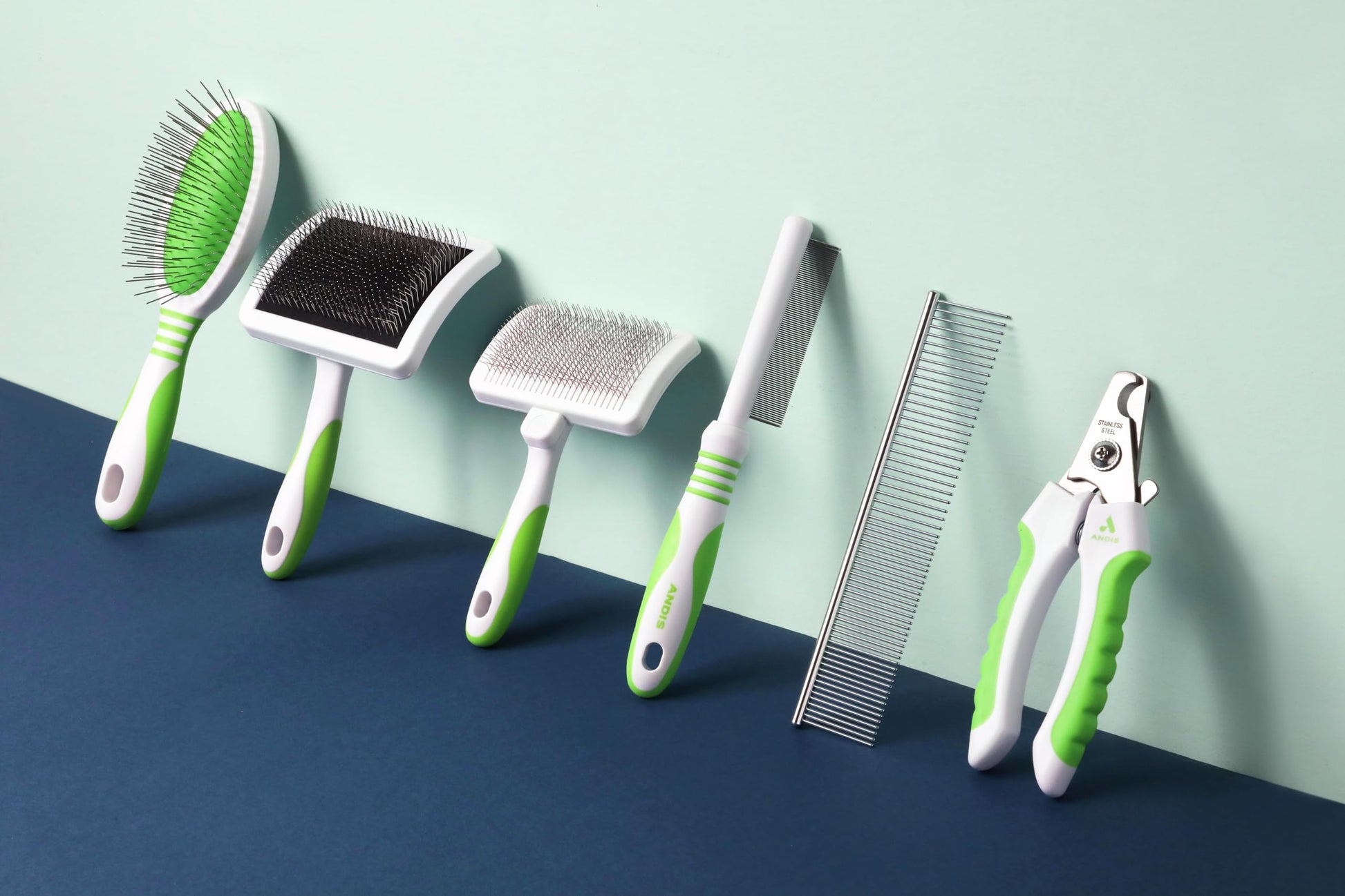 Light Gray Andis 68575 Animal Nail Cutter for Small Breeds - Stainless Steel Blades with Sharp Efficiency - Designed for Repeated Use & Recommended by Pet Trainers – Medium Size & White/Green