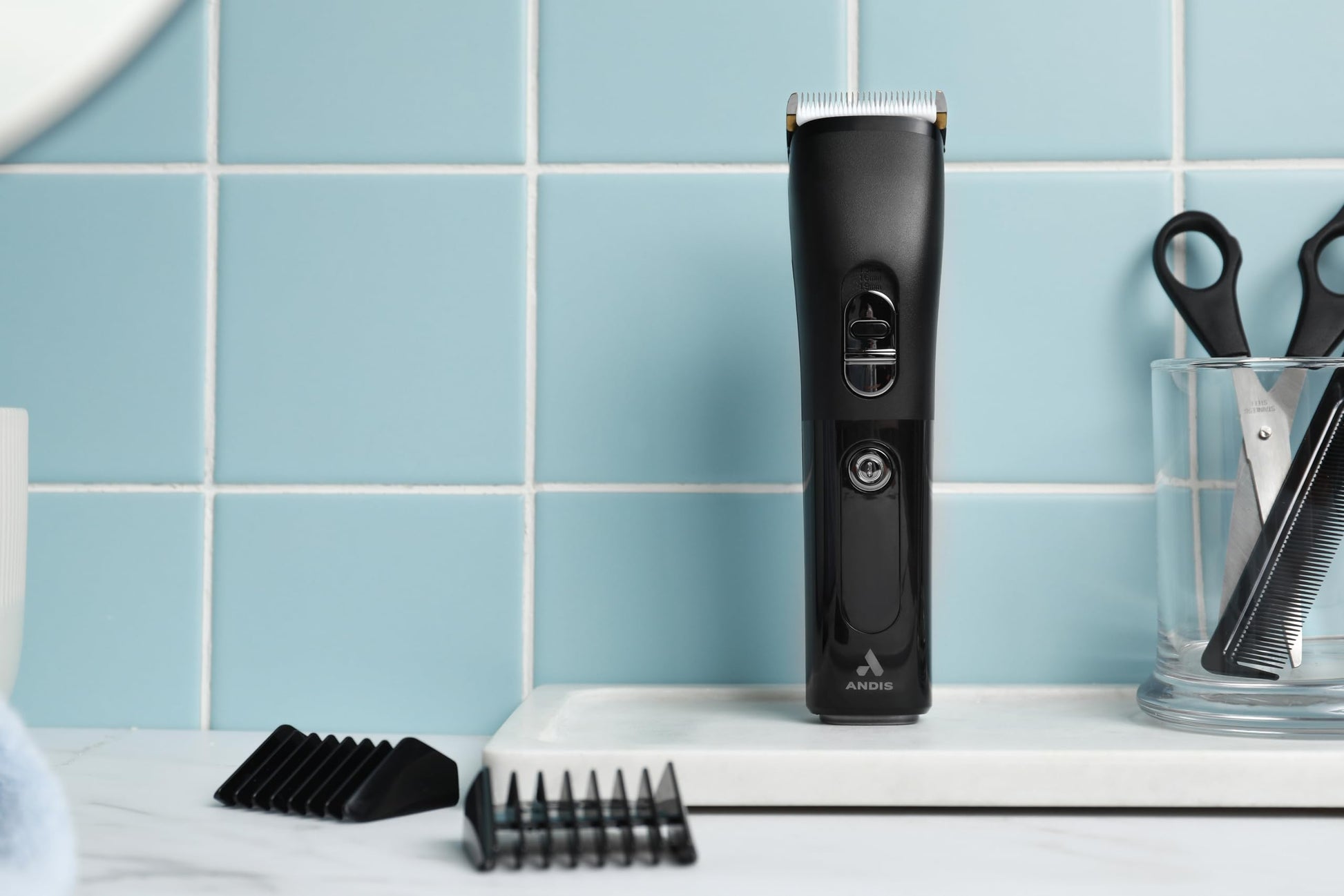 Light Steel Blue Andis 560547 Envision Cordless High-Speed Hair Clipper, 21-Piece Kit, Adjustable Blade, 1.5” LED Digital Display Screen, Black