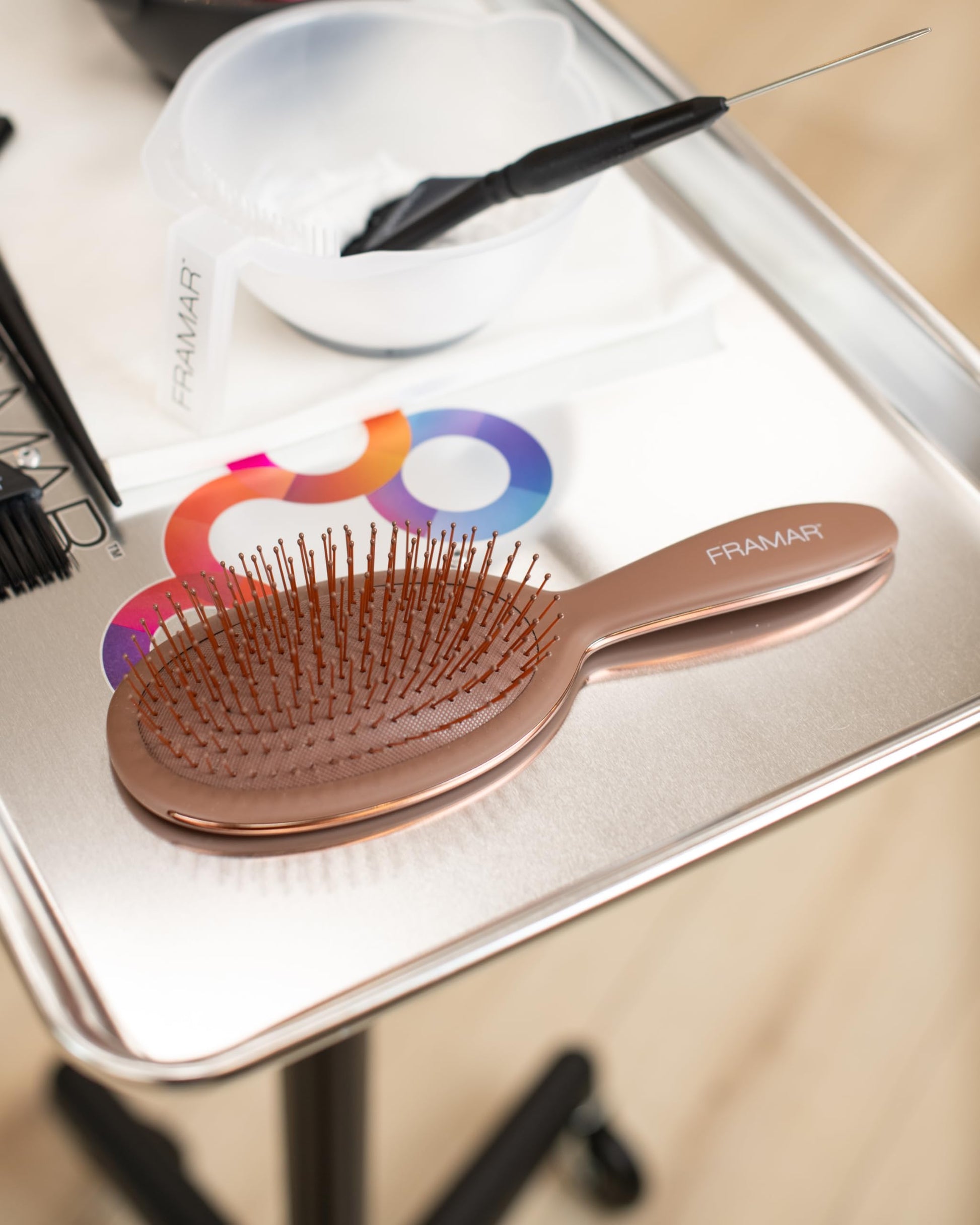 White Smoke FRAMAR Chocolate Hair Brush Detangler – Wet Hair Brushes For Women, Womens Hair Brush, Hair Accessories, Hairbrush For Women, Cepillos Para Cabello, Reduces Breakage – Detangle Brush