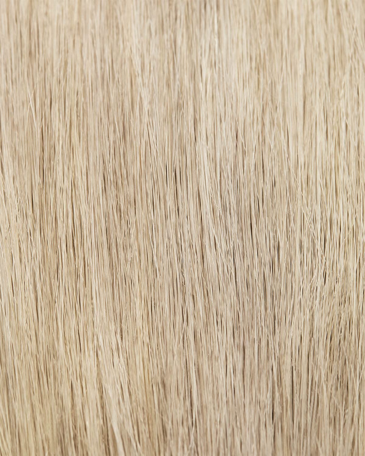 Tan Maria Nila Color Refresh, Pearl Silver 10.1 Fl Oz, Cool Silver Hair Mask, Semi-Permanent Pigments, 100% Vegan & Sulfate/Paraben free