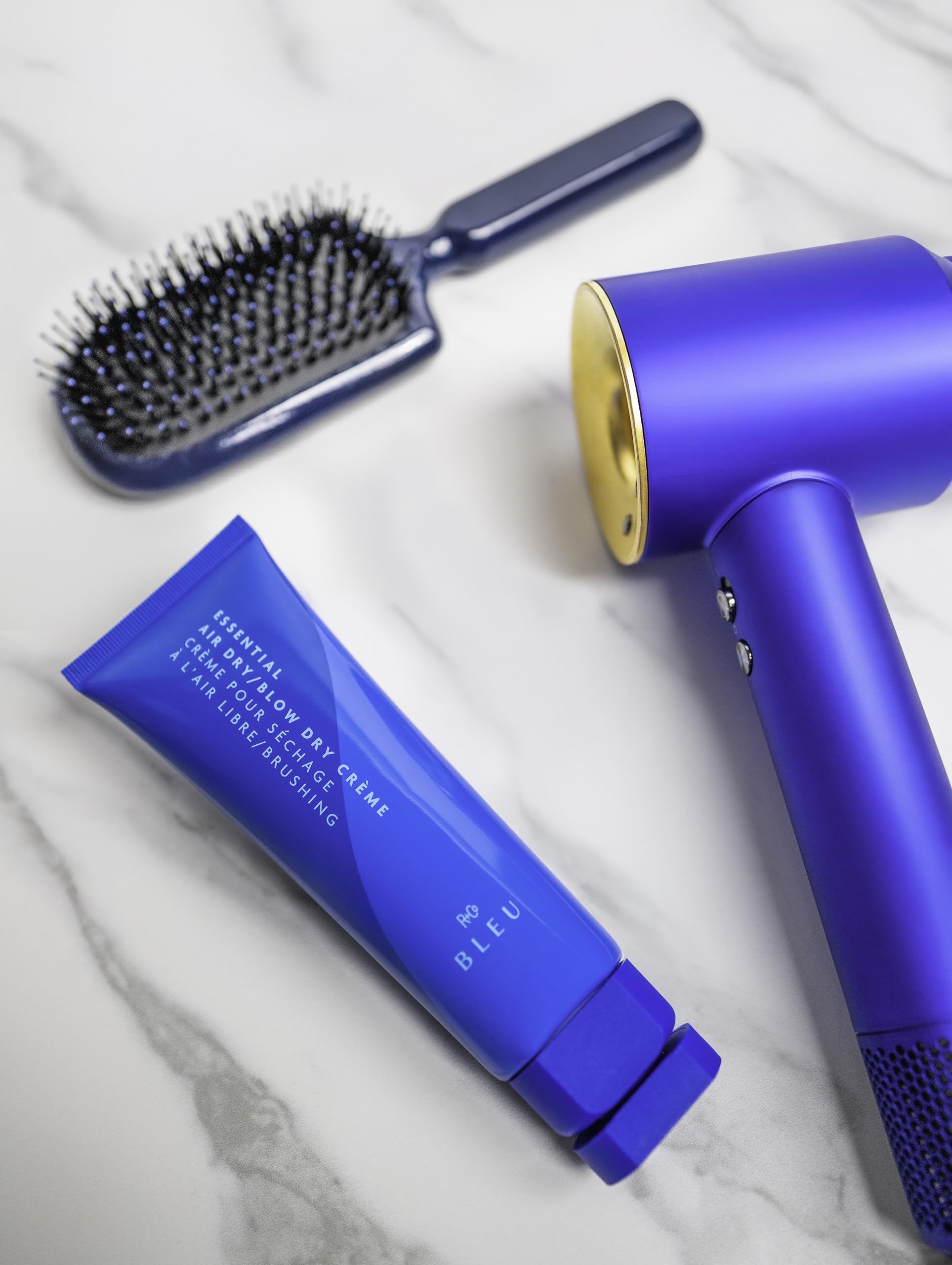 Lavender R+Co BLEU Essential Air Dry Blow Dry Crème – Lightweight Heat Protectant Styling Cream for Frizz Control, Hydration & Shine – Smooths & Detangles for All Hair Types – Paraben-Free – 4.2 oz