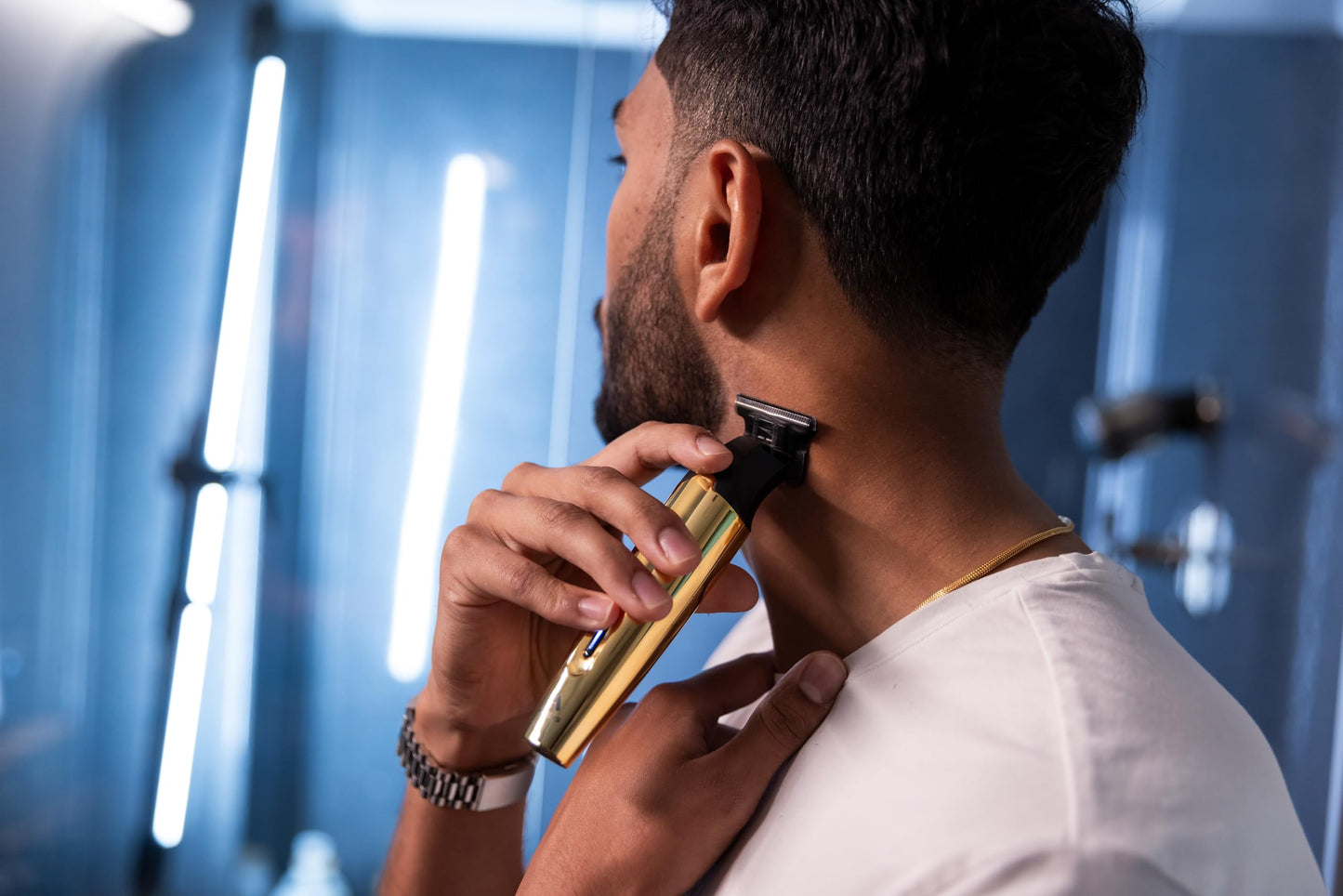 Black Andis 562442 Insight Slim Cordless High Powered Rotary Motor Hair Trimmer, 9-Piece Kit, Stainless-Steel T-Blade, Lithium-Ion Battery, Travel Lock, Gold