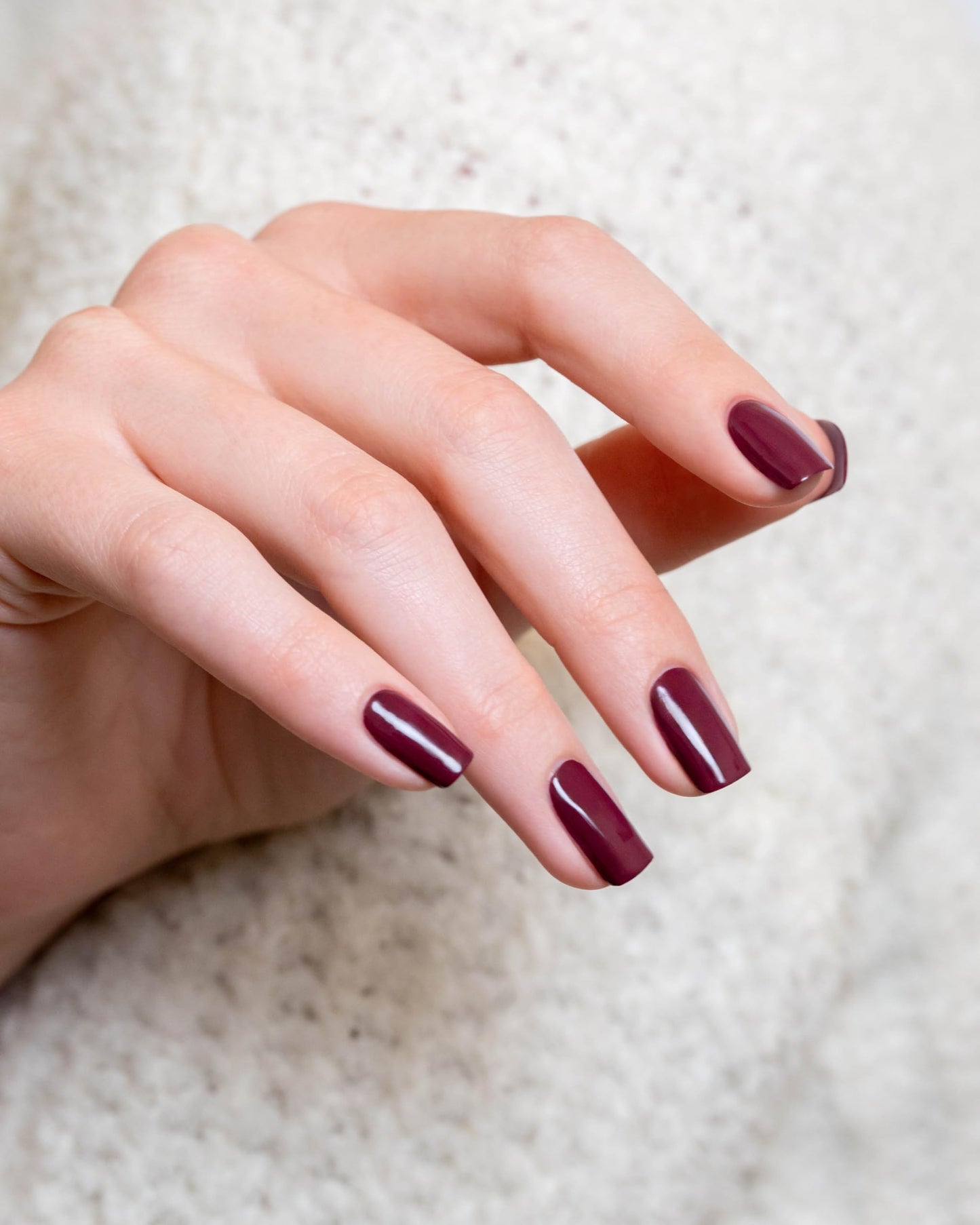 Lavender Gelish Xpress Dip Powder – Vibrant, Long-Lasting Nails. Featuring ColorFusion Technology, Odor-Free, Vitamin-Infused Formula, and Up to 21 Days of Chip-Free Wear (A Little Naughty, 1.5 oz)