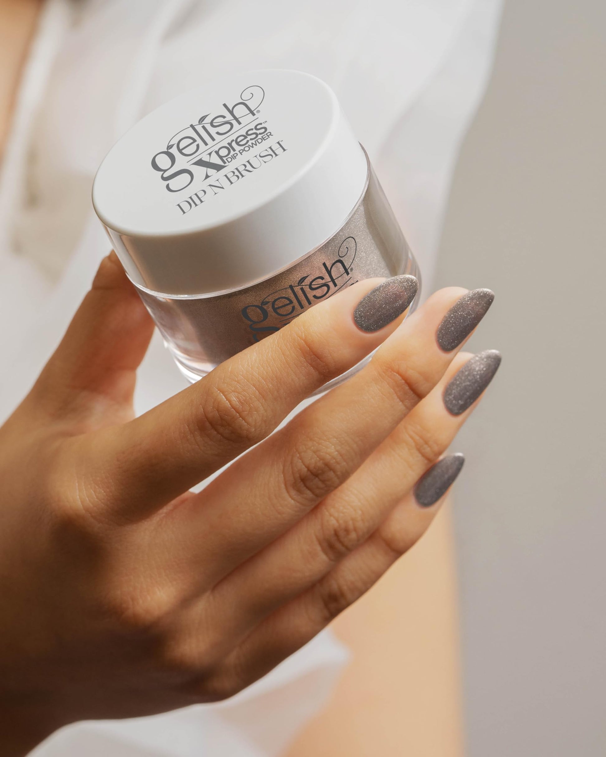 Dark Gray Gelish Xpress Dip Chain Reaction Color Dip Powder, Metallic Gray Nail Dip Powder, Metallic Gray Nail Dip, 1.5 ounce