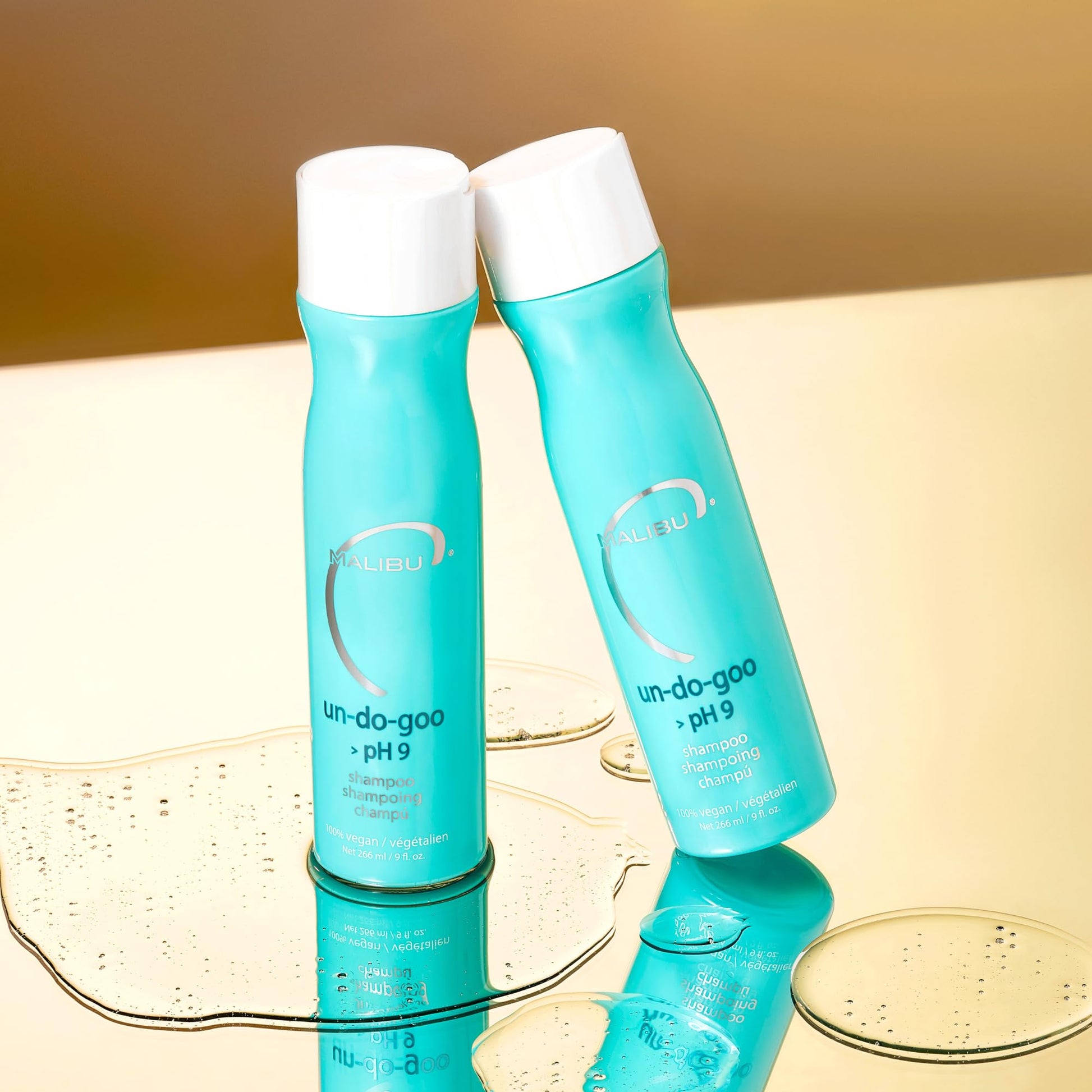 Seashell Malibu C Un-Do-Goo Clarifying Shampoo - Removes Product Build Up and Resins from Hair - Shine Restoring, Sulfate-Free Cleanser (9 oz)