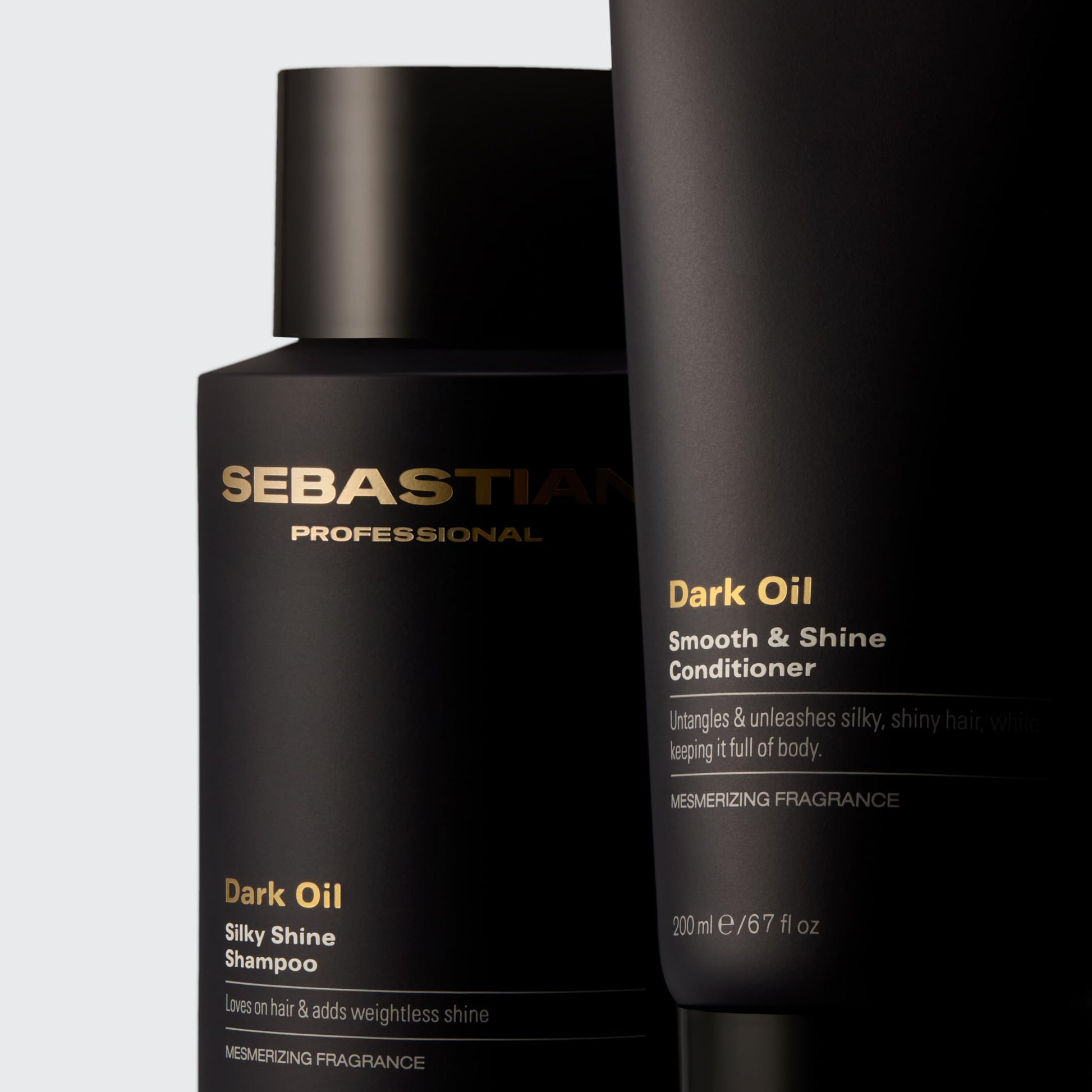 Black Sebastian Professional Dark Oil Smooth and Shine Conditioner | Infused with Jojoba & Argan Oil | 33.8 fl oz | Packaging May Vary