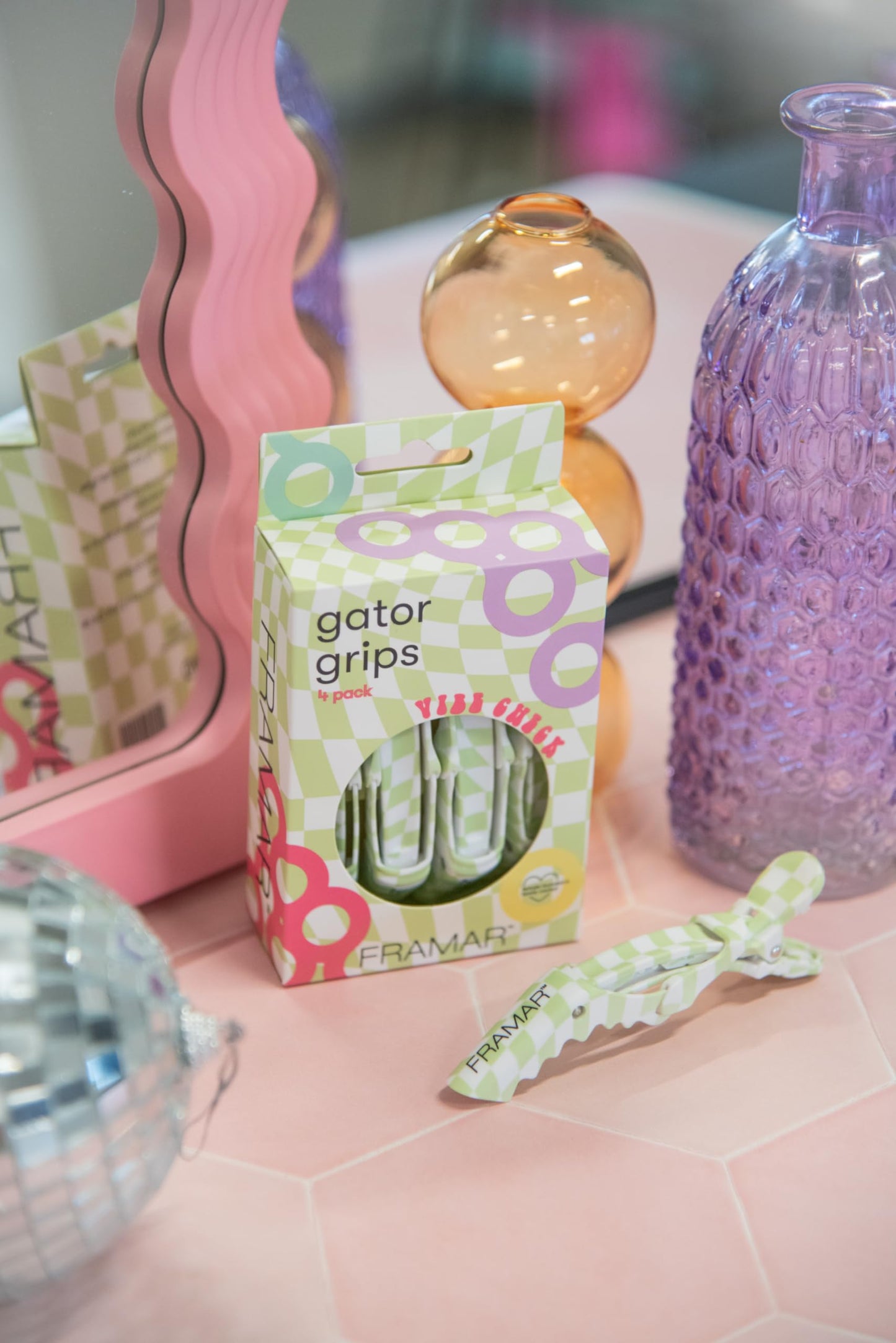Gray FRAMAR Alligator Clips For Hair Styling – Professional Alligator Hair Clips For Women, Checkered Hair Clip For Women, Checkered Hair Clips For Styling – Matte Firm Hold Without Slipping – 4 Pack