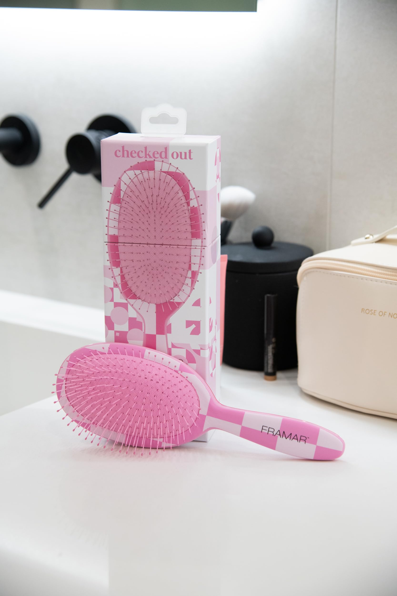 Light Gray FRAMAR Checkered Hair Brush Detangler – Wet Hair Brushes For Women, Womens Hair Brush, Hair Accessories, Hairbrush For Women, Cepillos Para Cabello, Reduces Breakage – Detangle Brush - Pink