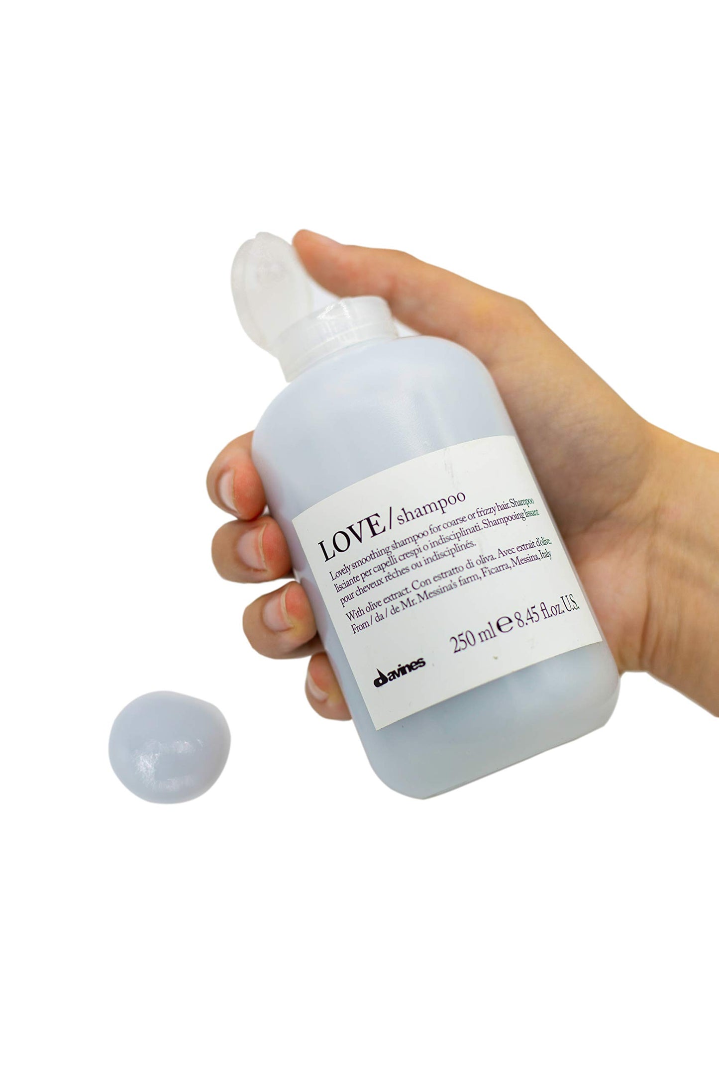 White Smoke Davines LOVE Smoothing Shampoo | for Curly and Unruly Hair, Frizzy Hair | Smoothing Hair Products with Olive Extract | 8.45 Fl Oz