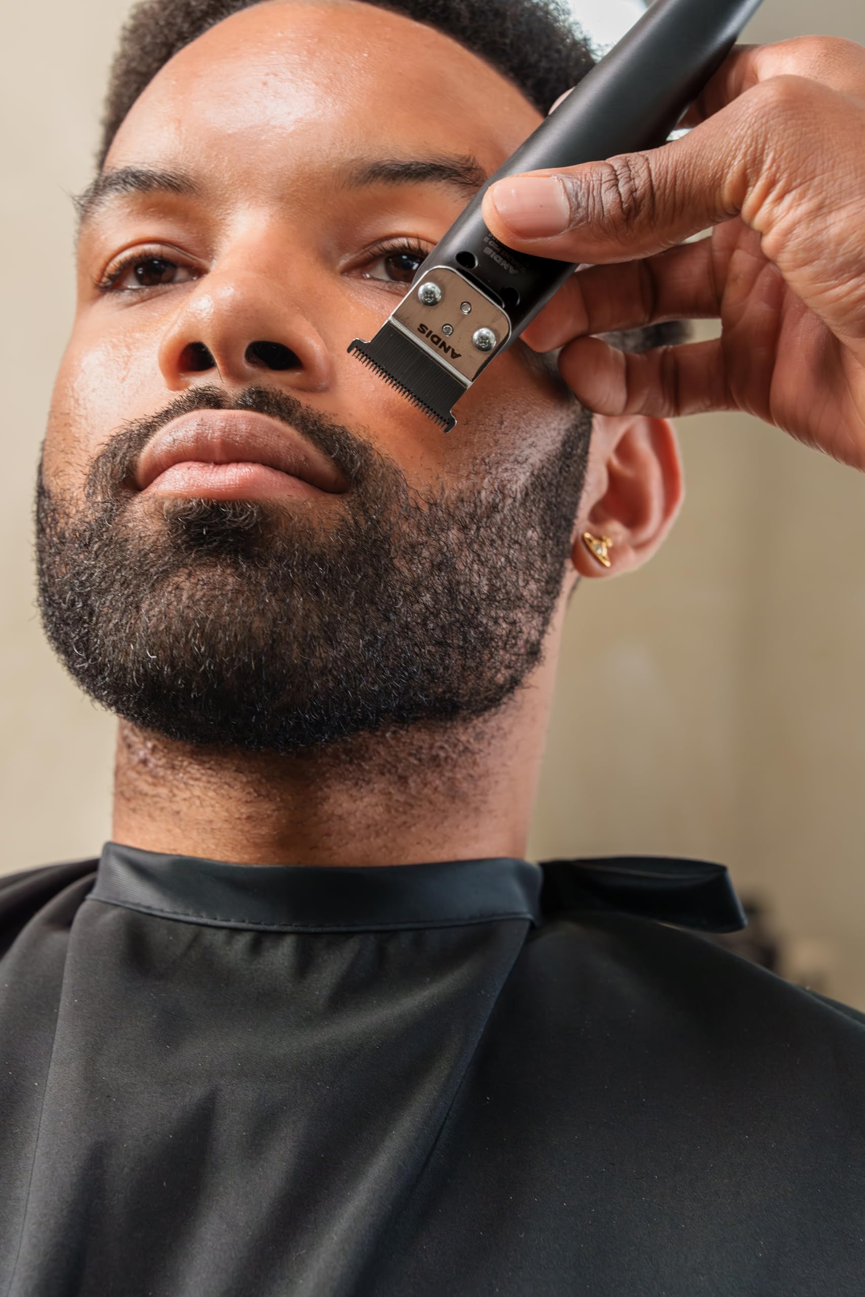 Dark Slate Gray Andis 562888 Slimline Pro II Cordless Beard and Hair Trimmer, Lithium-Ion, 4 Attachment Combs, Lightweight, Powerful Motor, Black