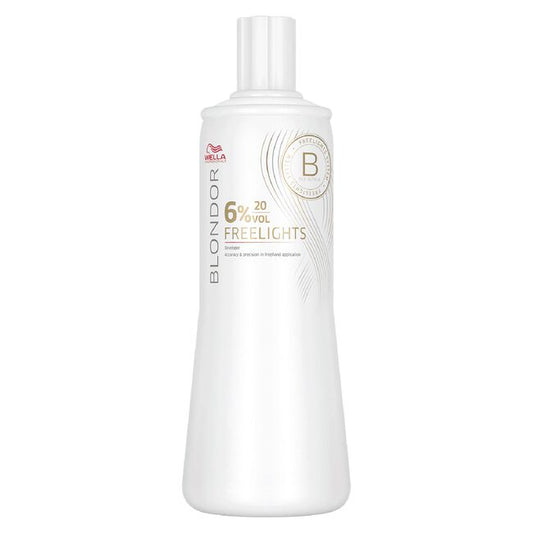 White Smoke Wella Freelights Developer 20 Volume/6%