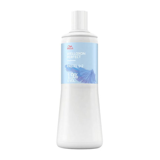 White Smoke Wella Welloxon Perfect 6 Volume Cream Developer