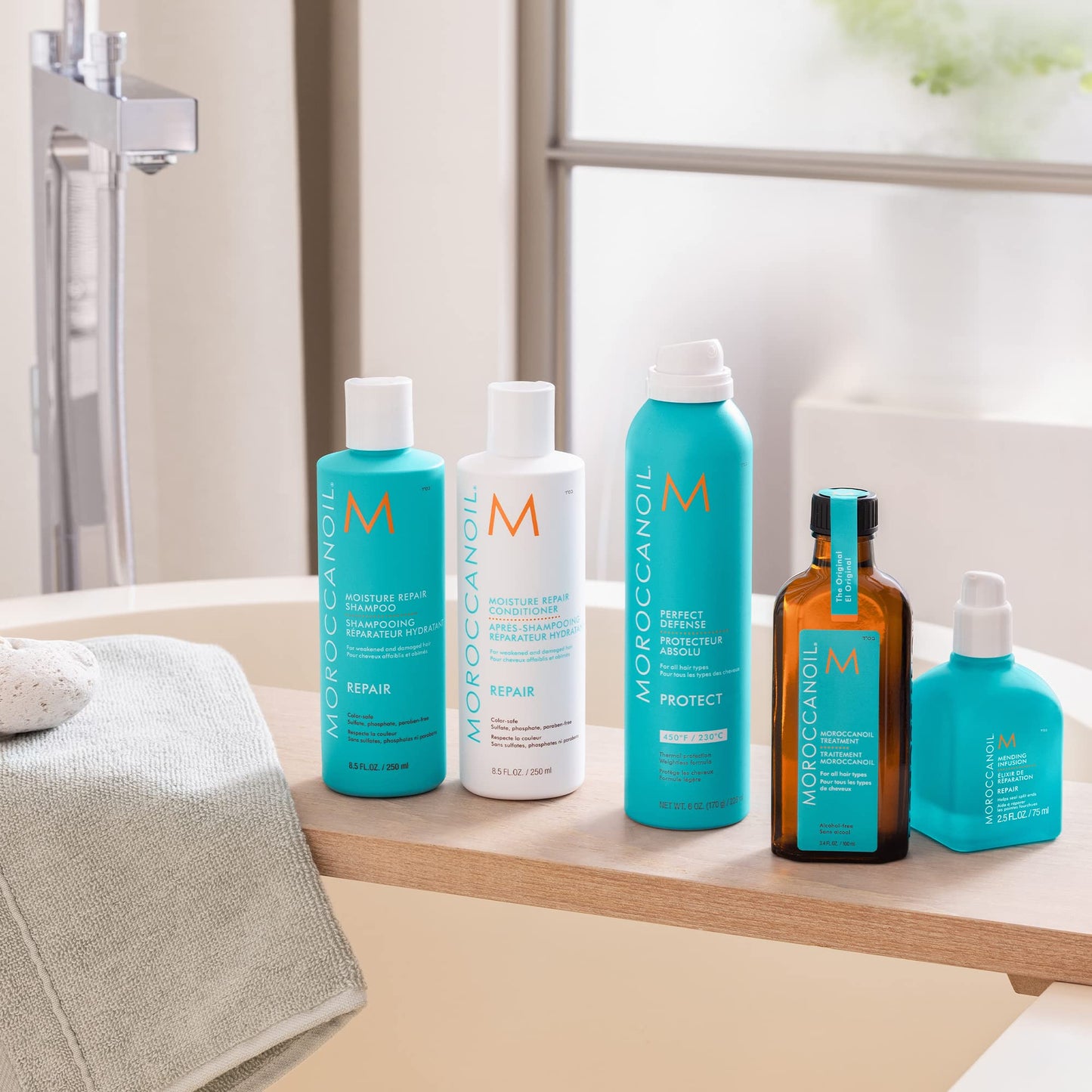 Light Gray Moroccanoil Mending Infusion Styling Hair Serum, 2.5 Fl. Oz.