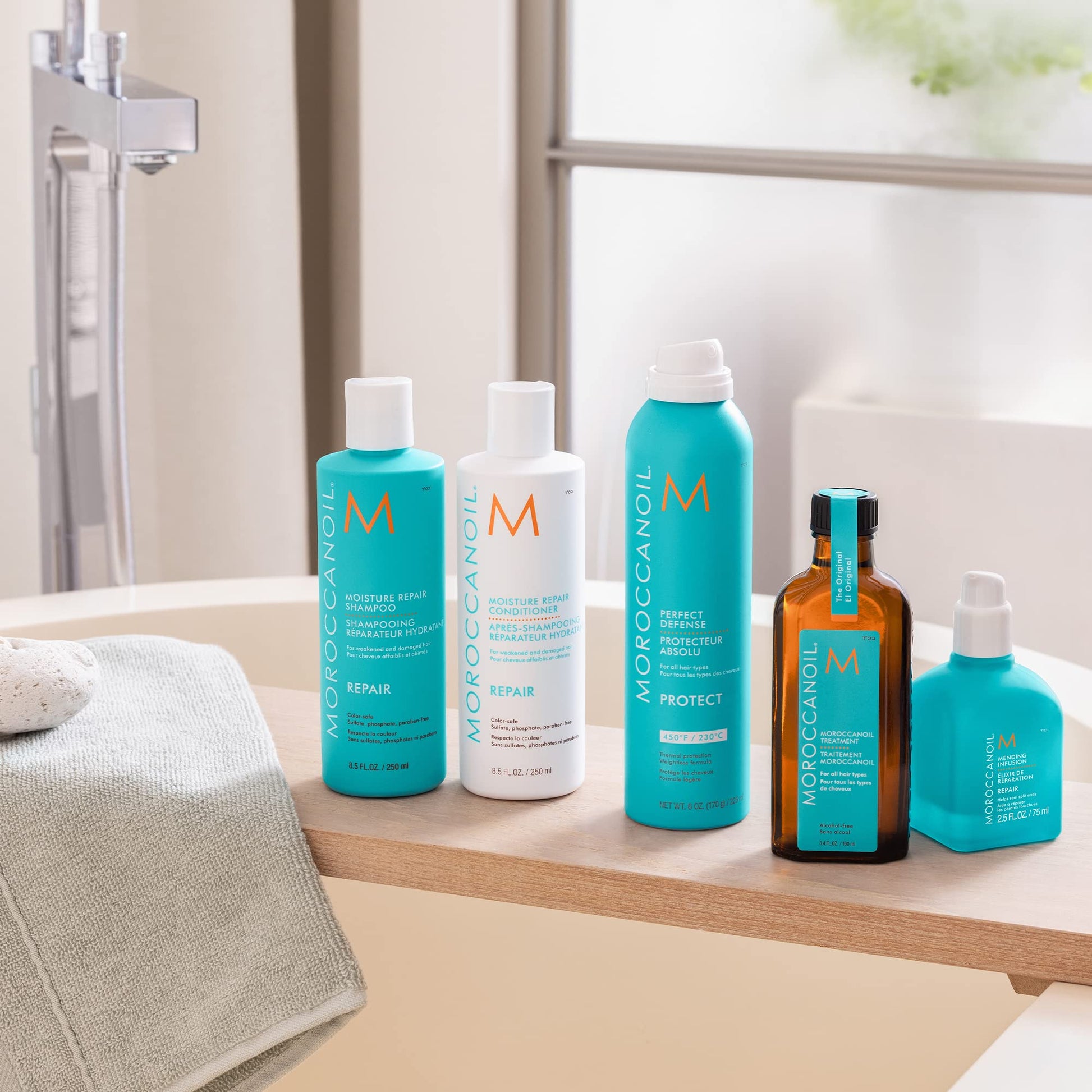 Light Gray Moroccanoil Mending Infusion Styling Hair Serum, 2.5 Fl. Oz.