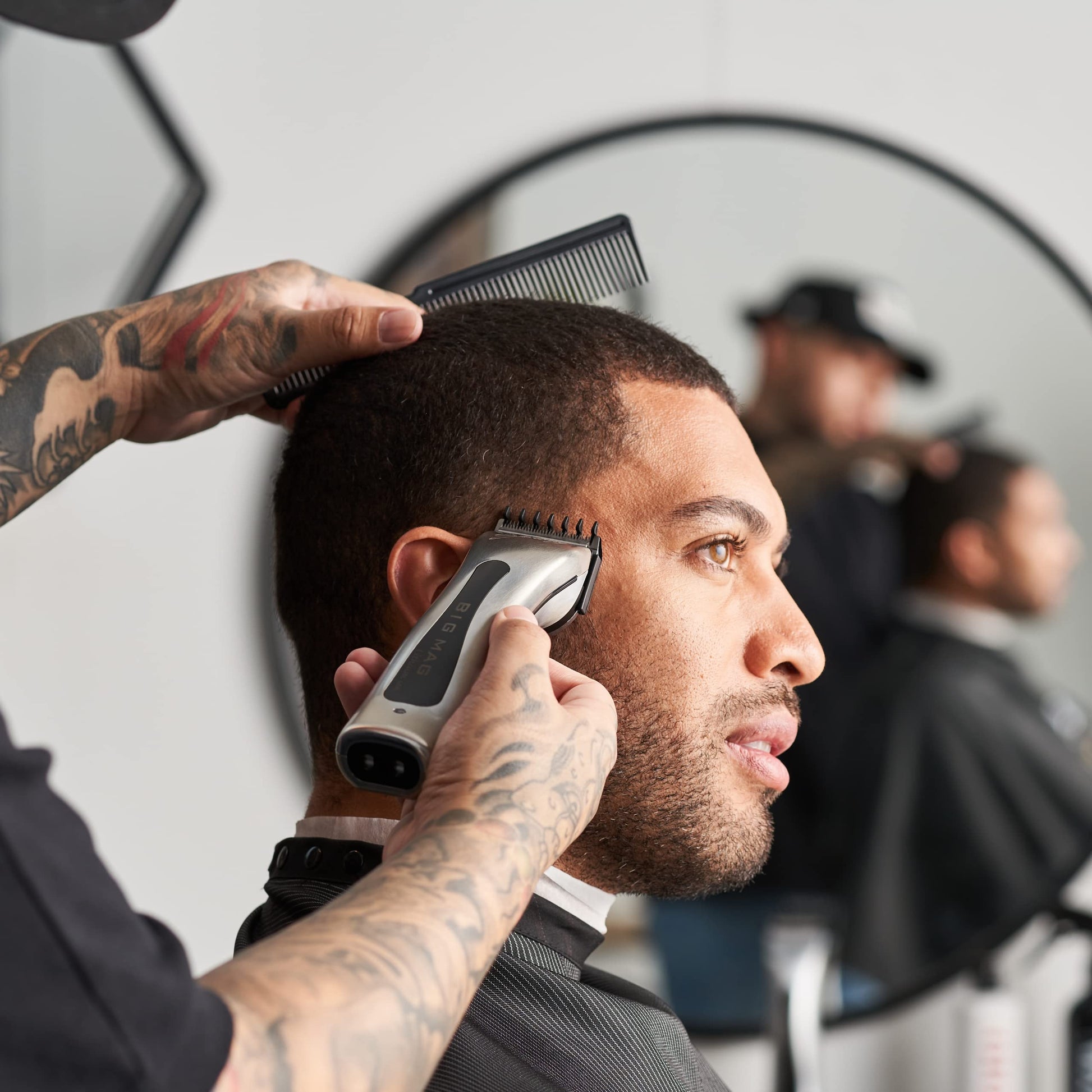 Light Gray Wahl Professional - Sterling Big Mag Cordless Clipper and Sterling Mag Hair Trimmer Set - Salon-Quality Electric Hair Cutting Tools for Men and Women