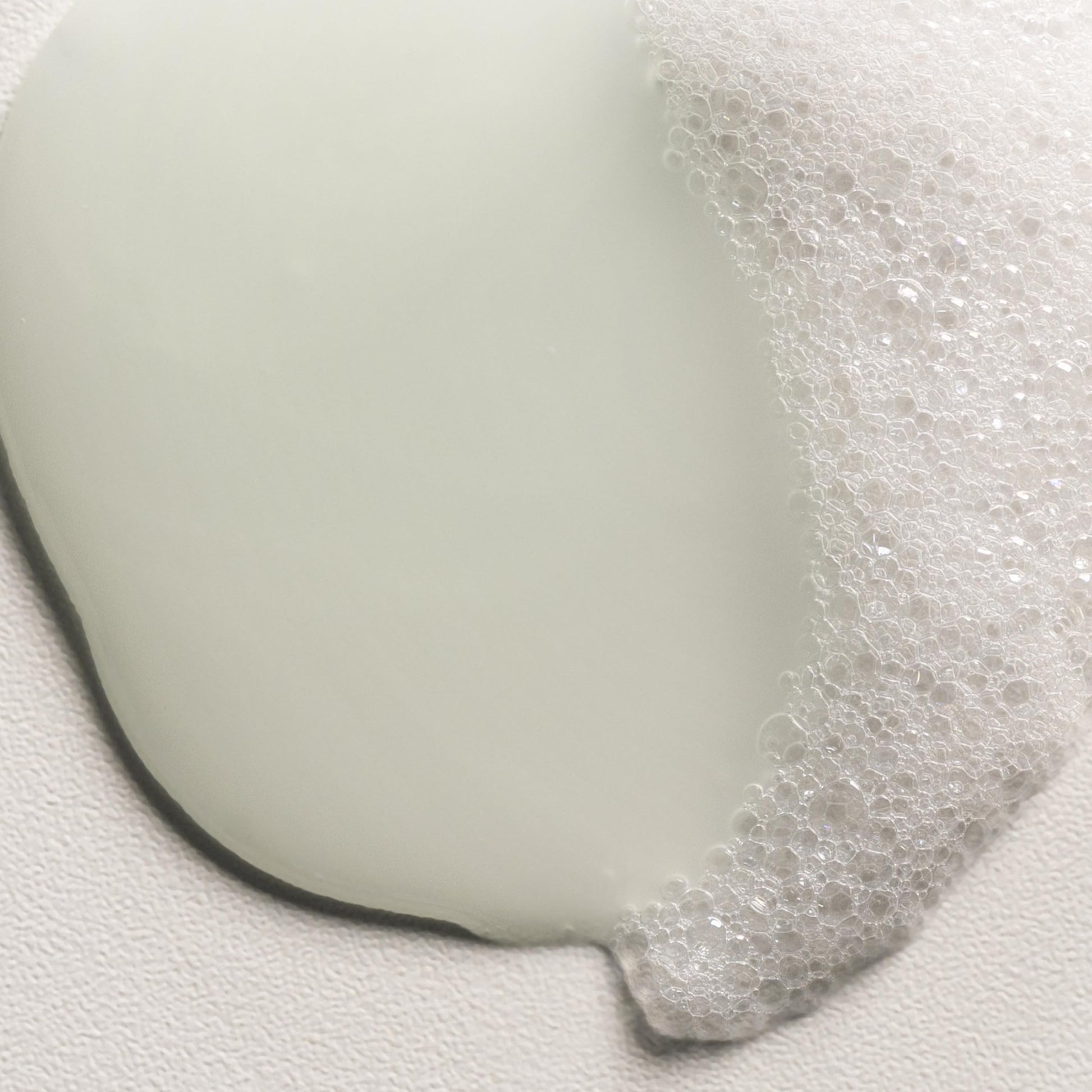 Gray Davines MOMO Moisturizing Shampoo & Conditioner for Dry, Dehydrated Hair, Add Softness & Shine, Detangling Formula