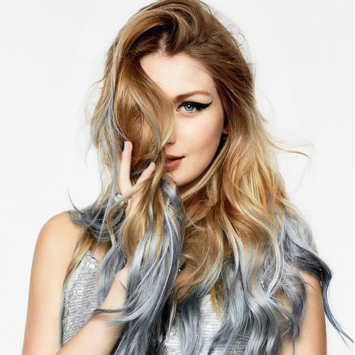 White Smoke L'Oreal Paris Colorista 1-Day Washable Temporary Hair Color Spray, Silver, 2 Ounce