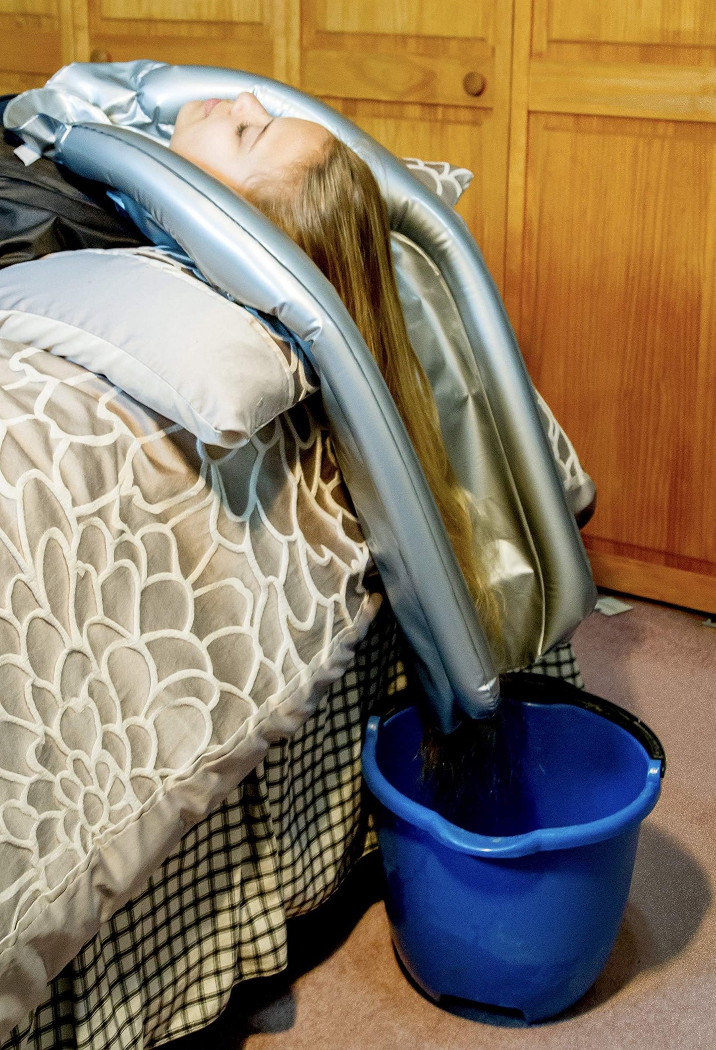 Gray Inflatable Hair Washing Funnel for Shampooing Hair in Any Chair and Basin. Portable Tray Device to Use at Home, in Salon, Nursing Home or Hospital Cape to Help Keep Clothes Dry Pump Included!