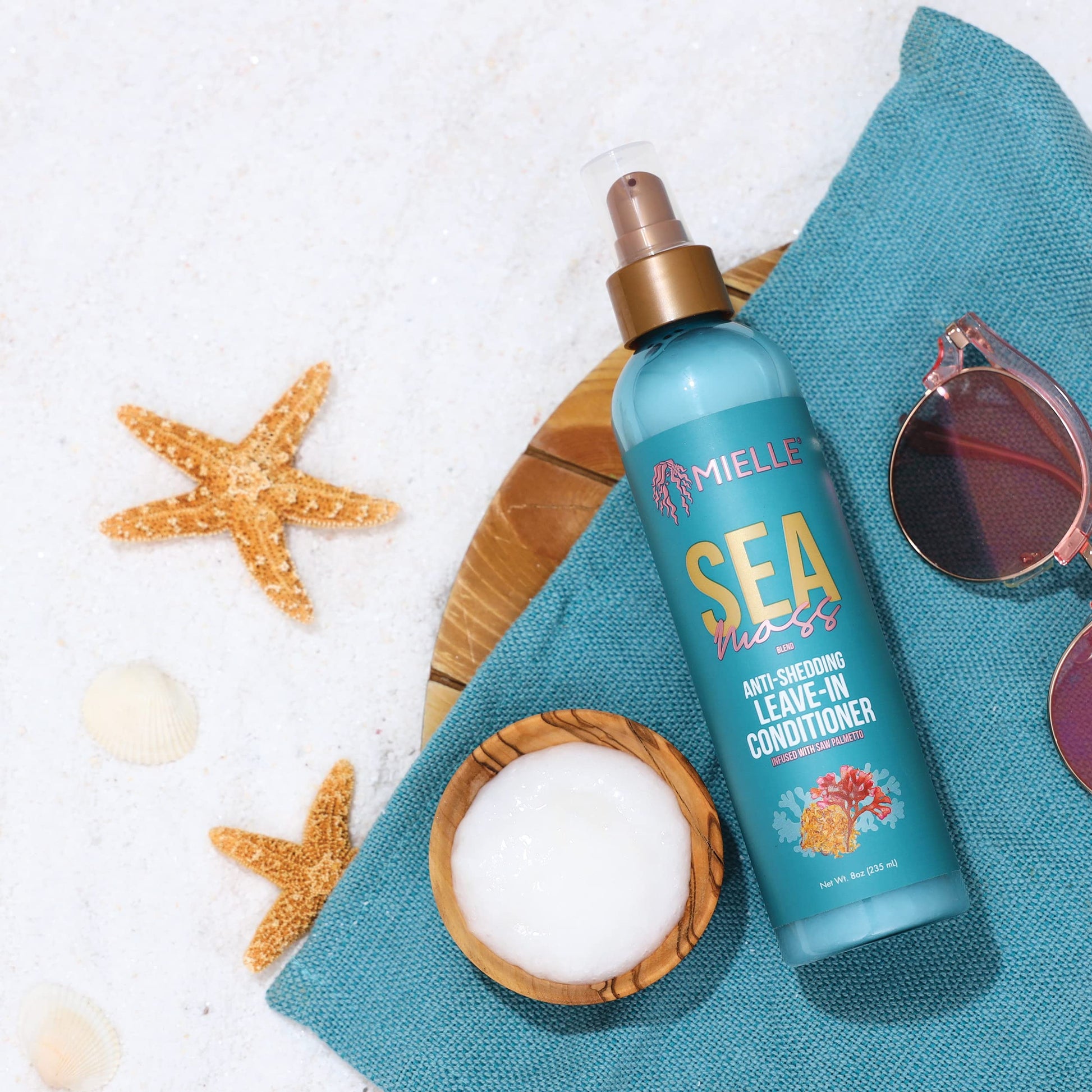 White Smoke Mielle Organics Sea Moss Anti-Shedding Leave In Conditioner for Curly Hair - Moisturizing Leave In Treatment Spray to Detangle, Style and Refresh Curls (8 Oz)