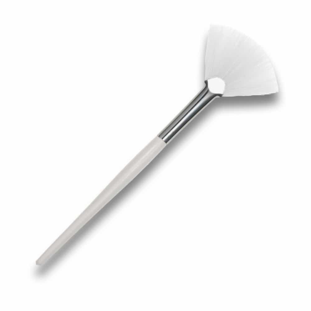 White Smoke P I Canada Fan Brush White 26080