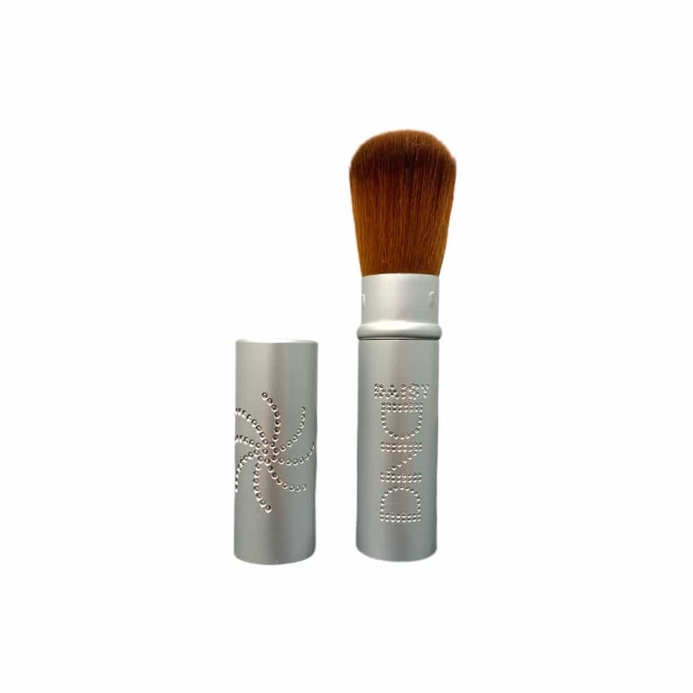 White Smoke DND Small Nail Dust Brush - Silver