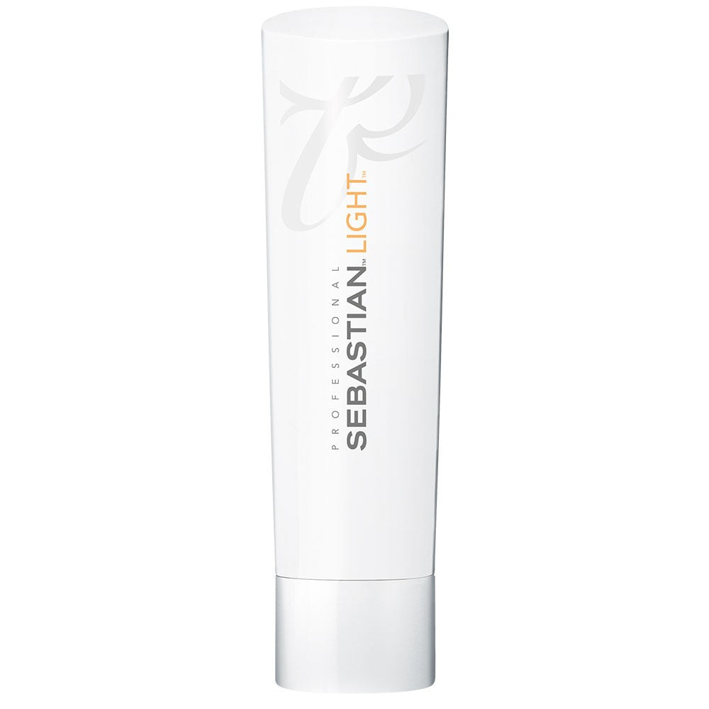 White Smoke Sebastian Light Weightless Shine Conditioner