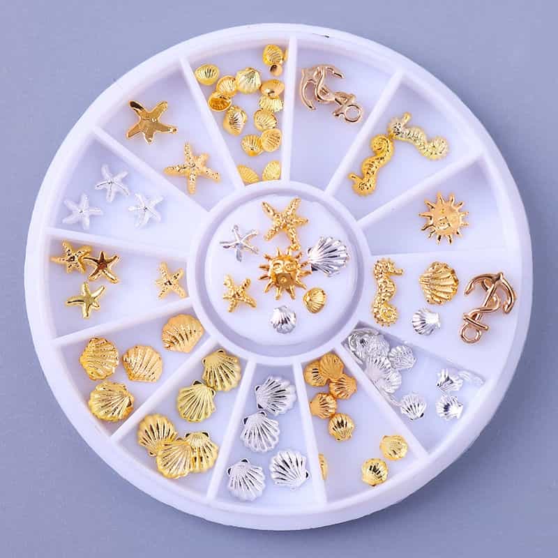 Lavender Rhinestone 3D Nail Art Decoration In Wheel